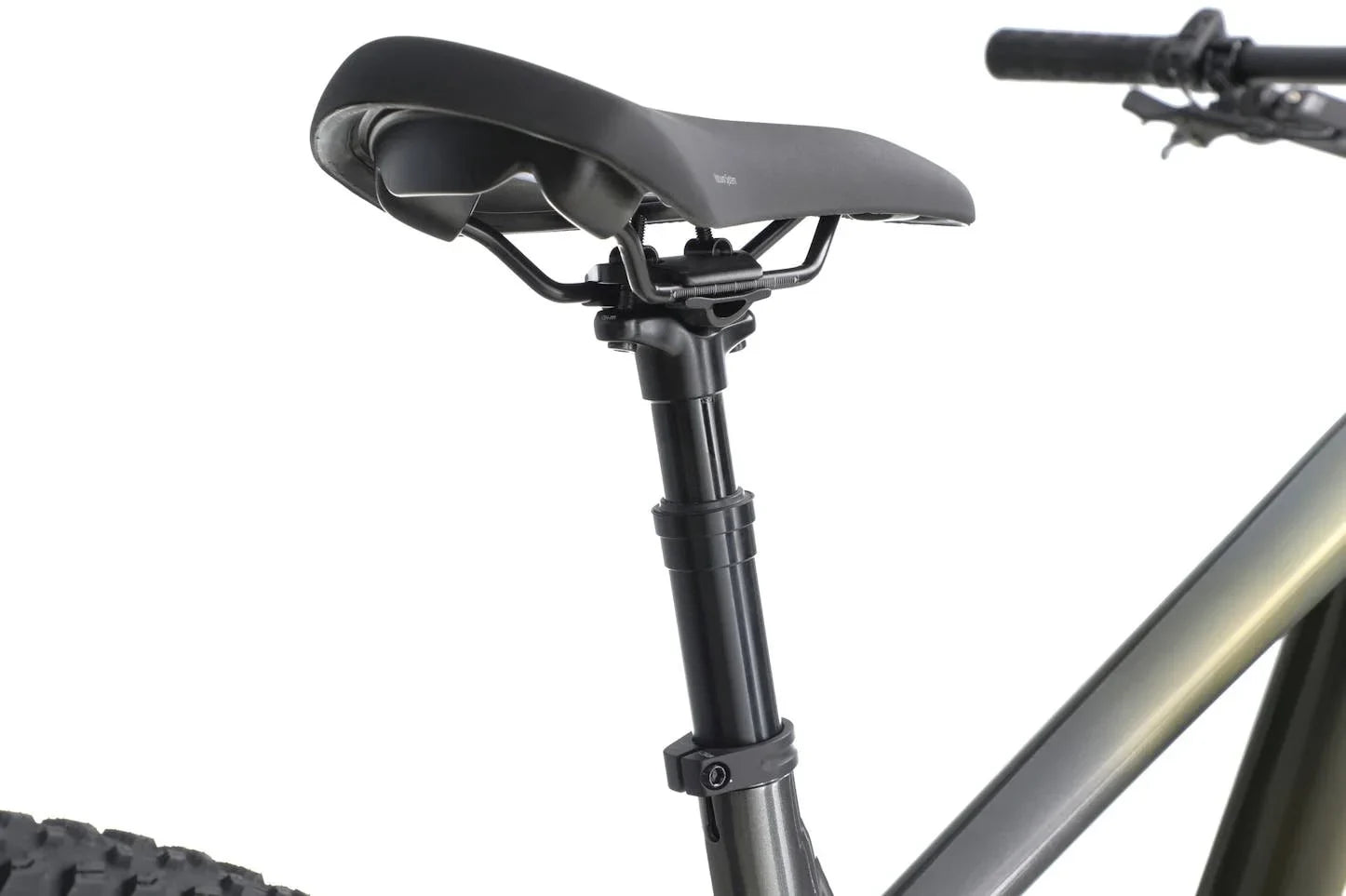 Aventon Ramblas eMTBs.