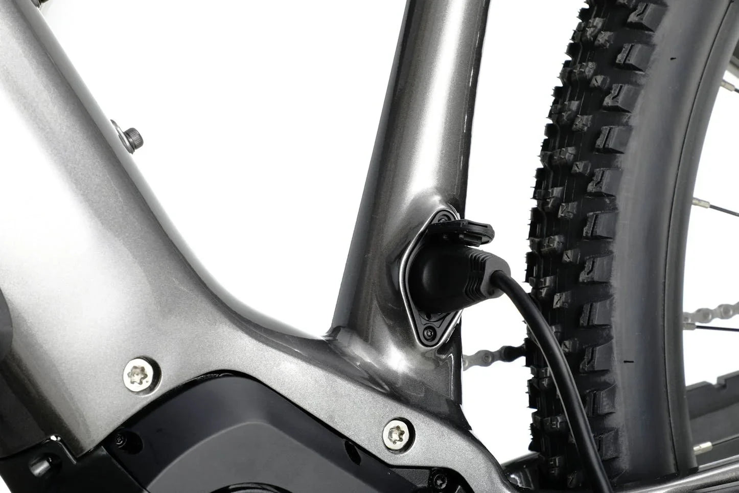 Aventon Ramblas eMTBs.