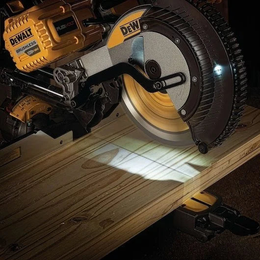 DeWalt FLEXVOLT 12 in 120V MAX Double Bevel Compound Sliding Miter Saws Kit