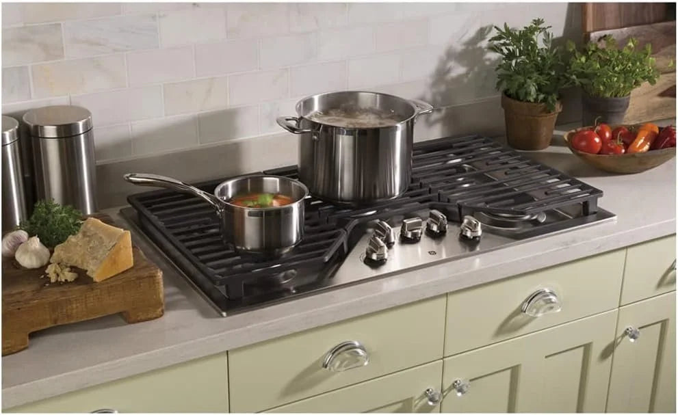 GE 36-Inch Built-in Gas Cooktops JGP5036SLSS