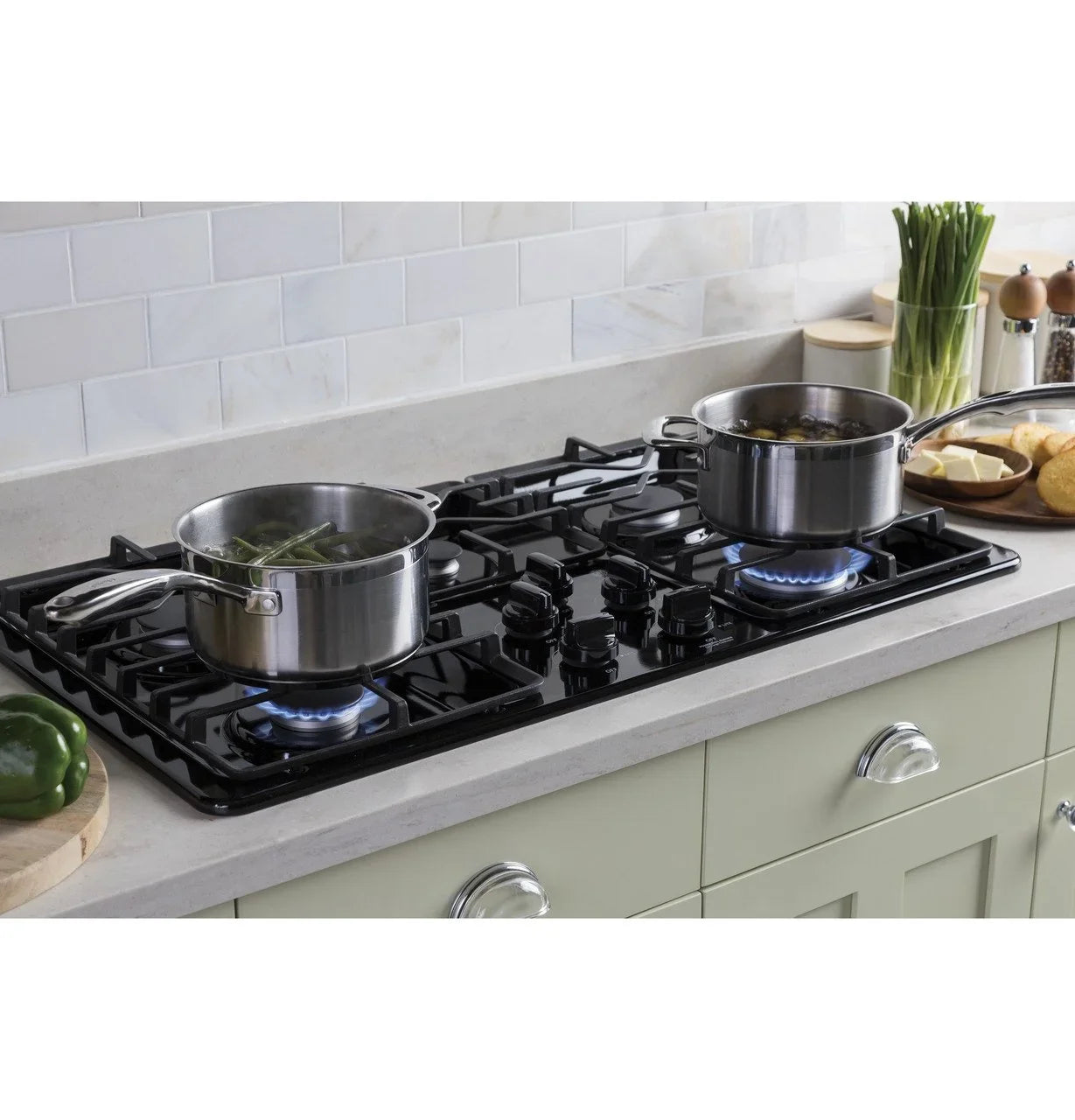 GE 36″ Built-in Gas Cooktops JGP3036DLBB